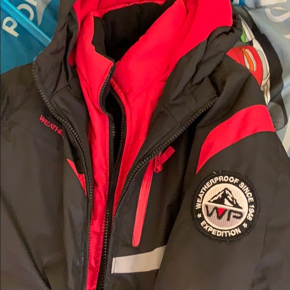 Weatherproof jacket - Picture 4 of 7